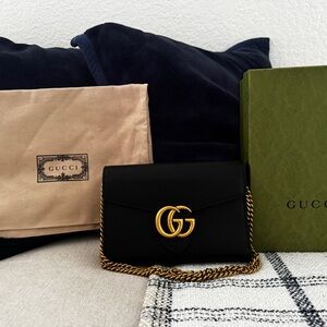 Gucci GG Marmont Small Shoulder Bag Black Leather w/ Box & Dust Bag